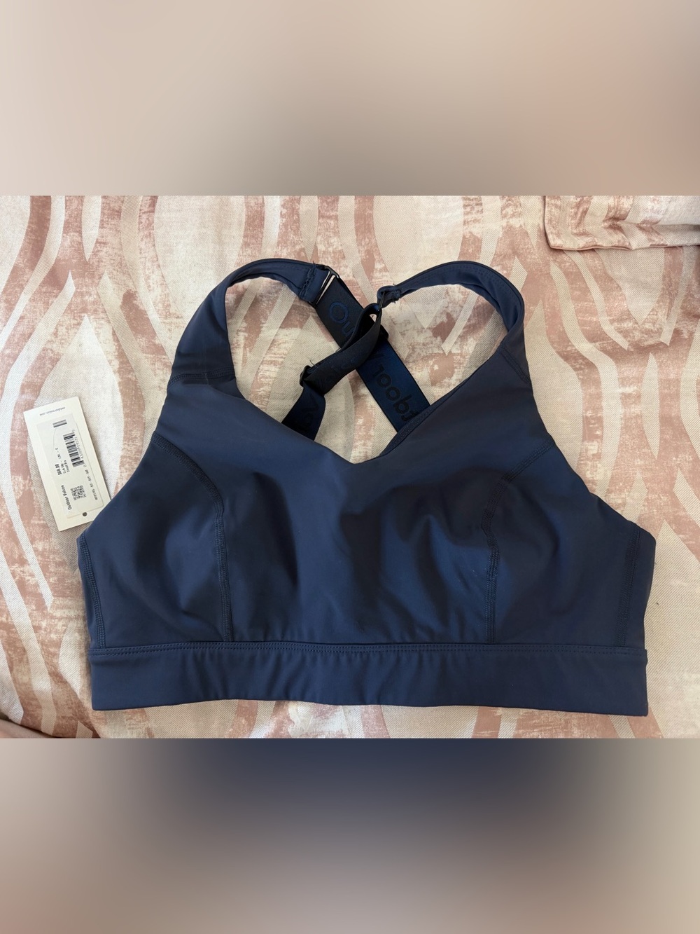 Outdoor Voices Sports Bra in Dark Sky
BRAND NEW